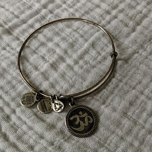 Alex and Ani bracelet Om🕉️